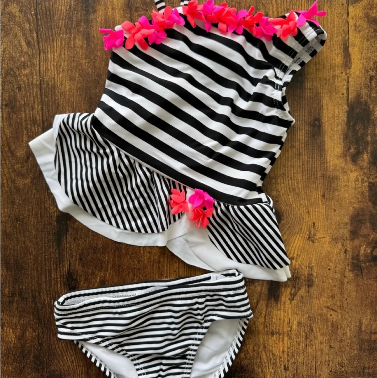Flapdoodles Swimsuit - Size 2T thumbnail