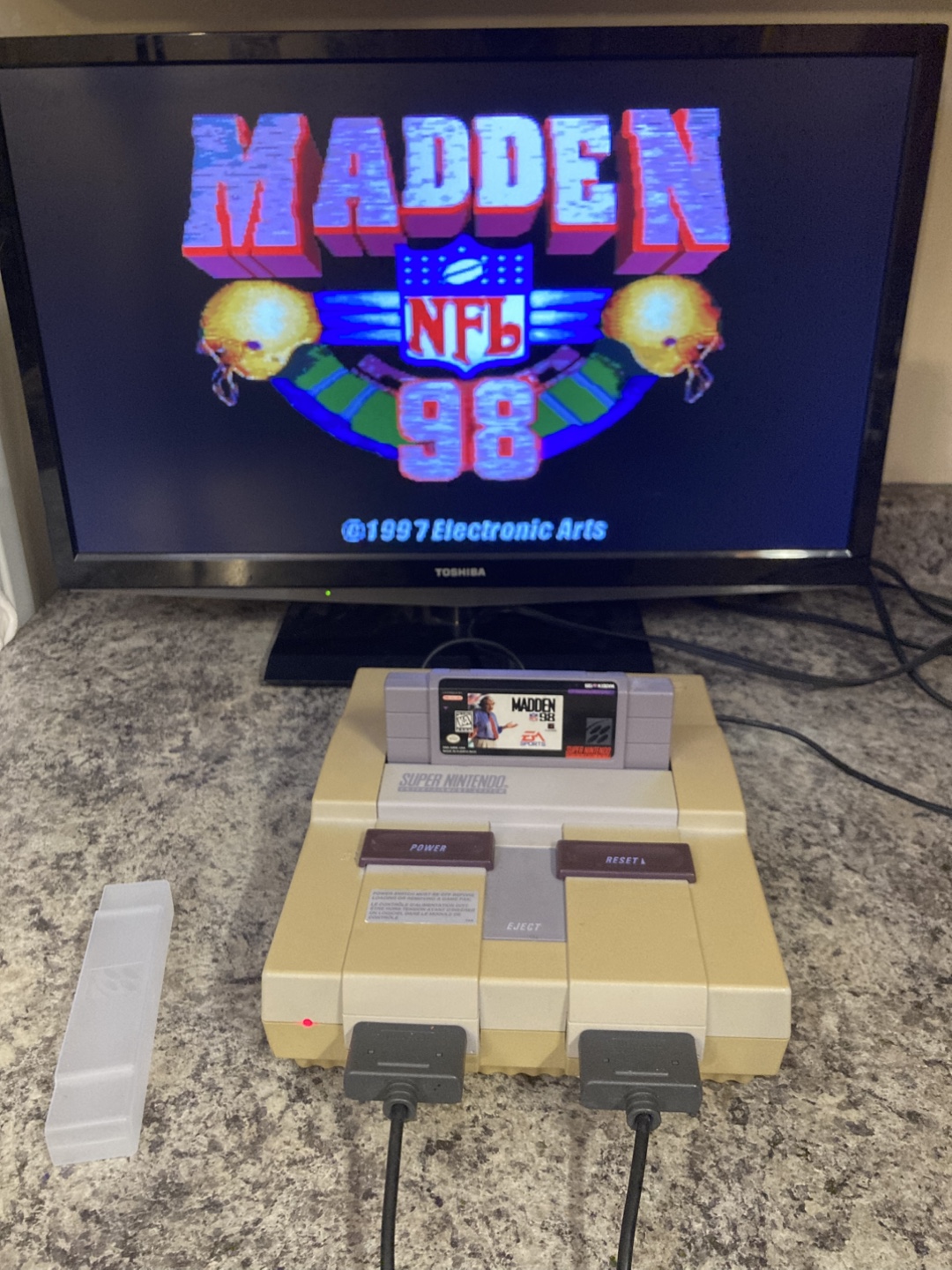 Madden  NFL '98 Super Nintendo Game