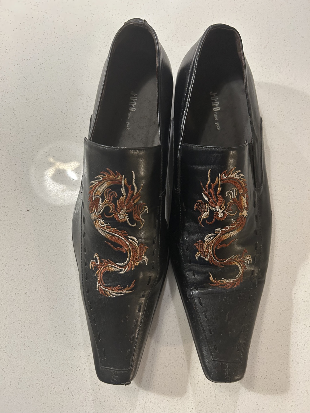 Juppo New York Black Dragon Embroidered Shoes
