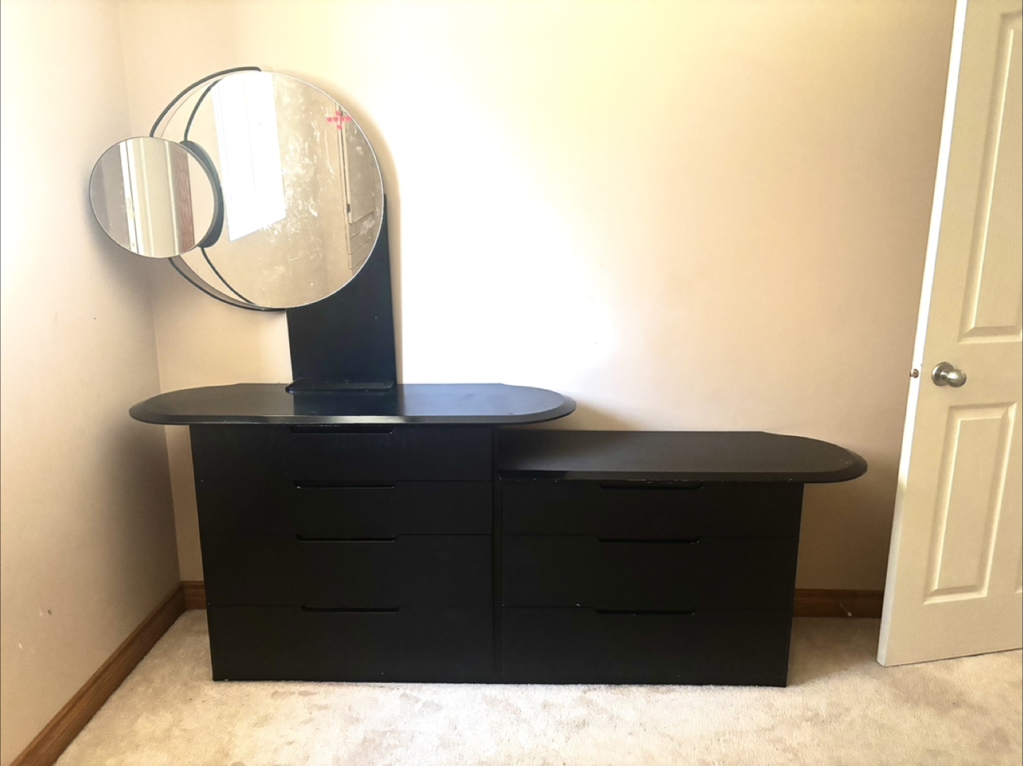 URGENT 🚨 Modern Black Dresser with Circular Mirror – $50 - photo 5