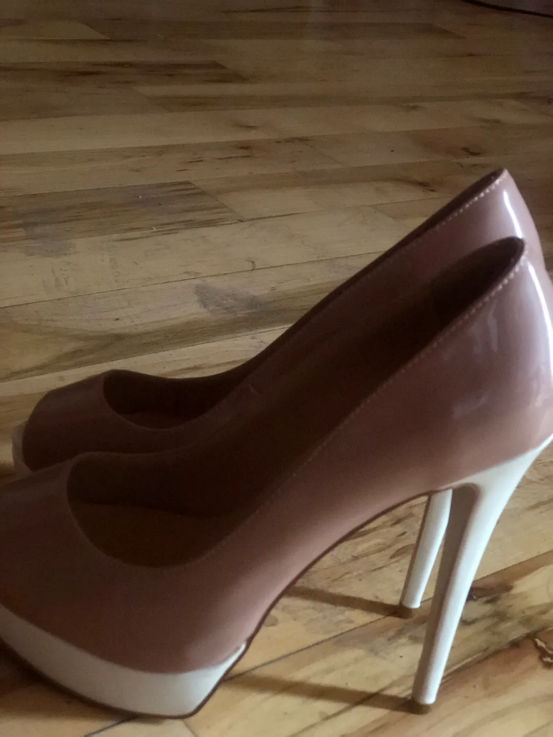 Pink Heels image indicator(4)