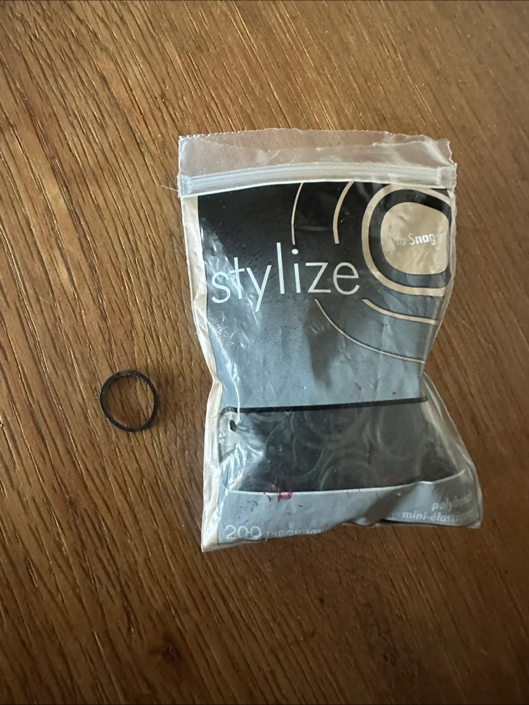 Stylize No Snag mini Hair Elastics 🇨🇦 thumbnail