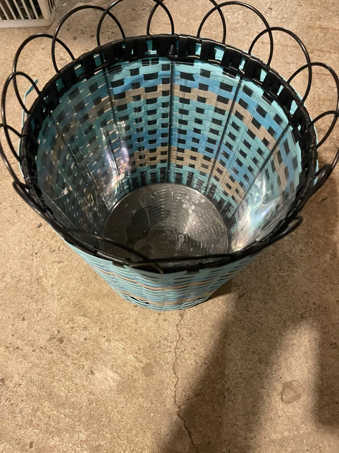 Woven Basket - Blue and Black image indicator(2)