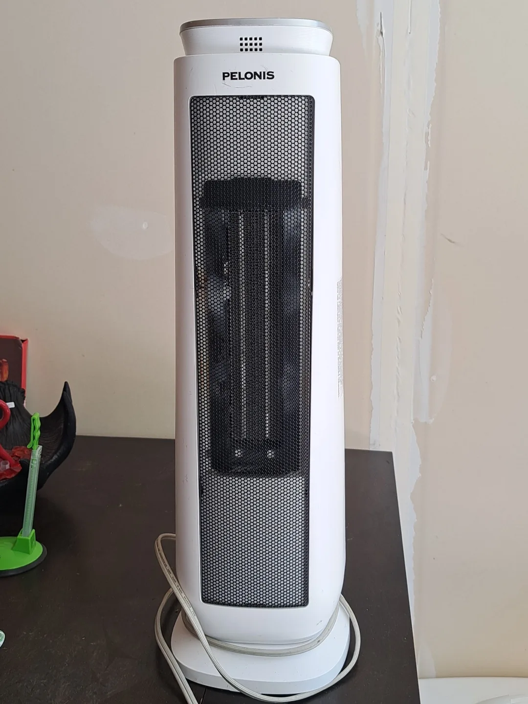 Pelonis Portable Tower Heater - White thumbnail
