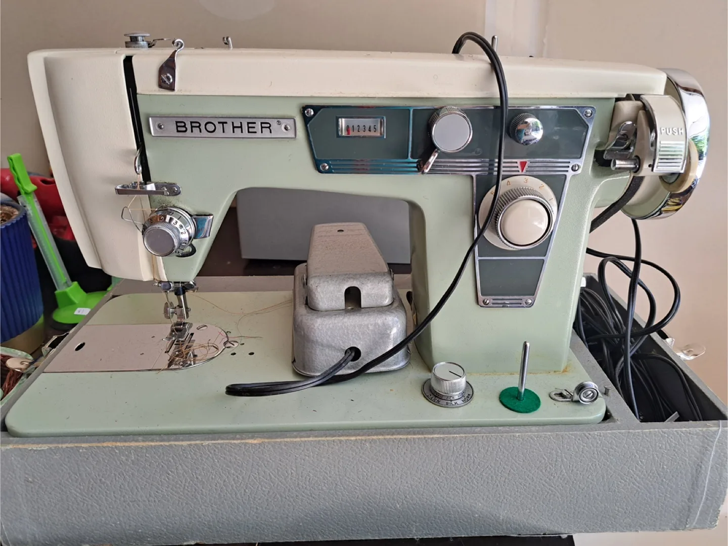 Brother Sewing Machine - Vintage thumbnail