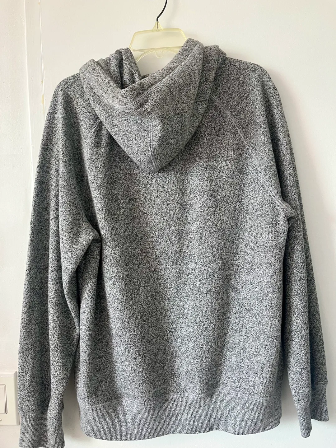 Roots Hoodie - Size M image indicator(3)