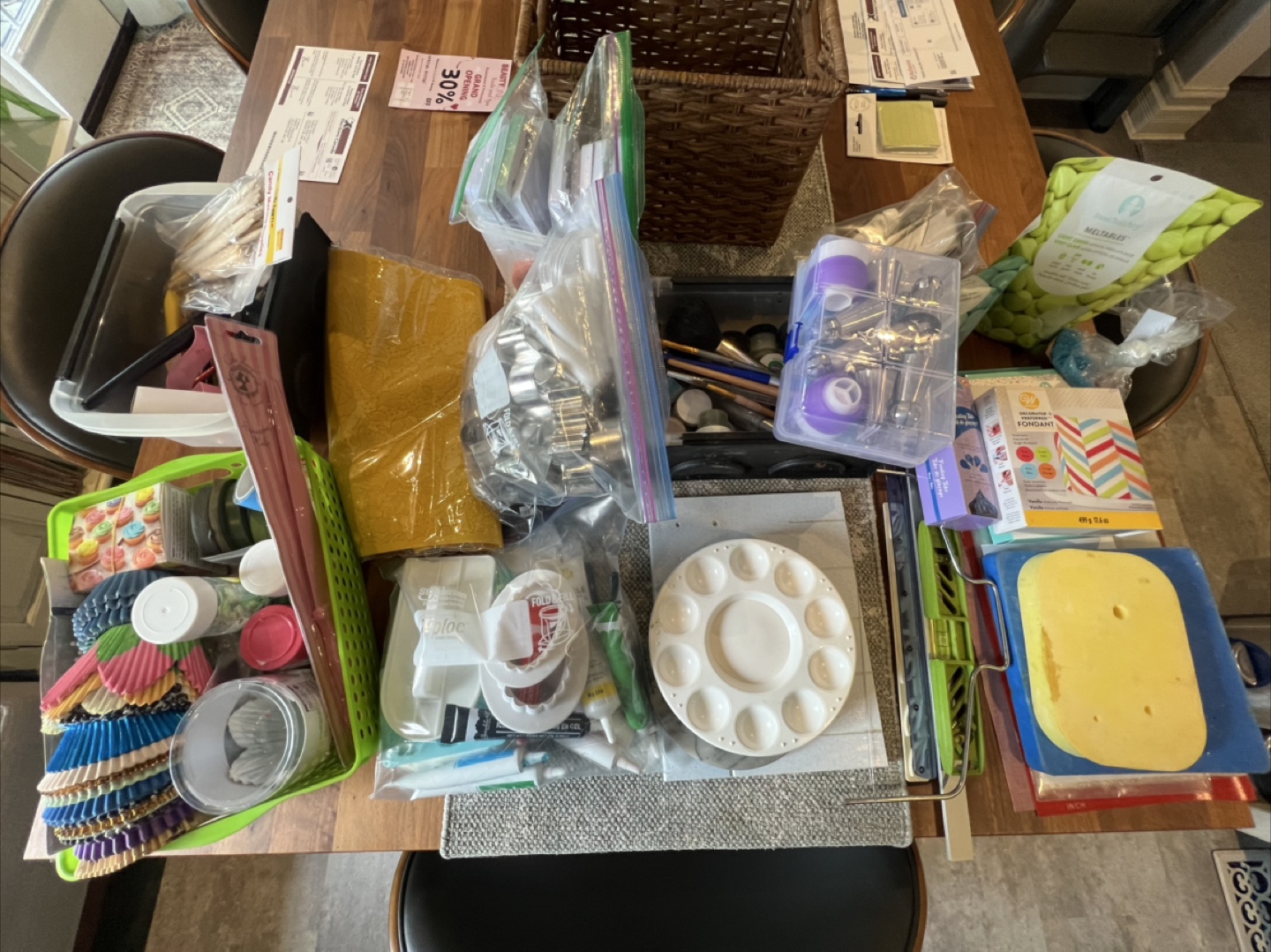Cake Decorating Supplies Bundle