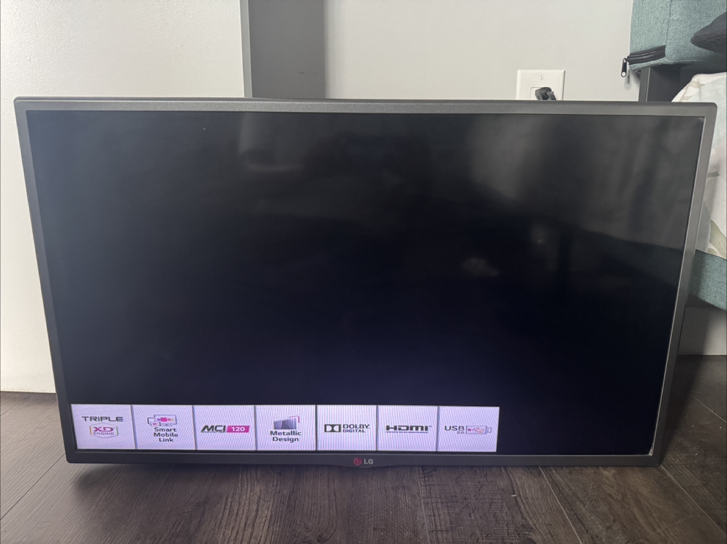 LG TV 32 Inches