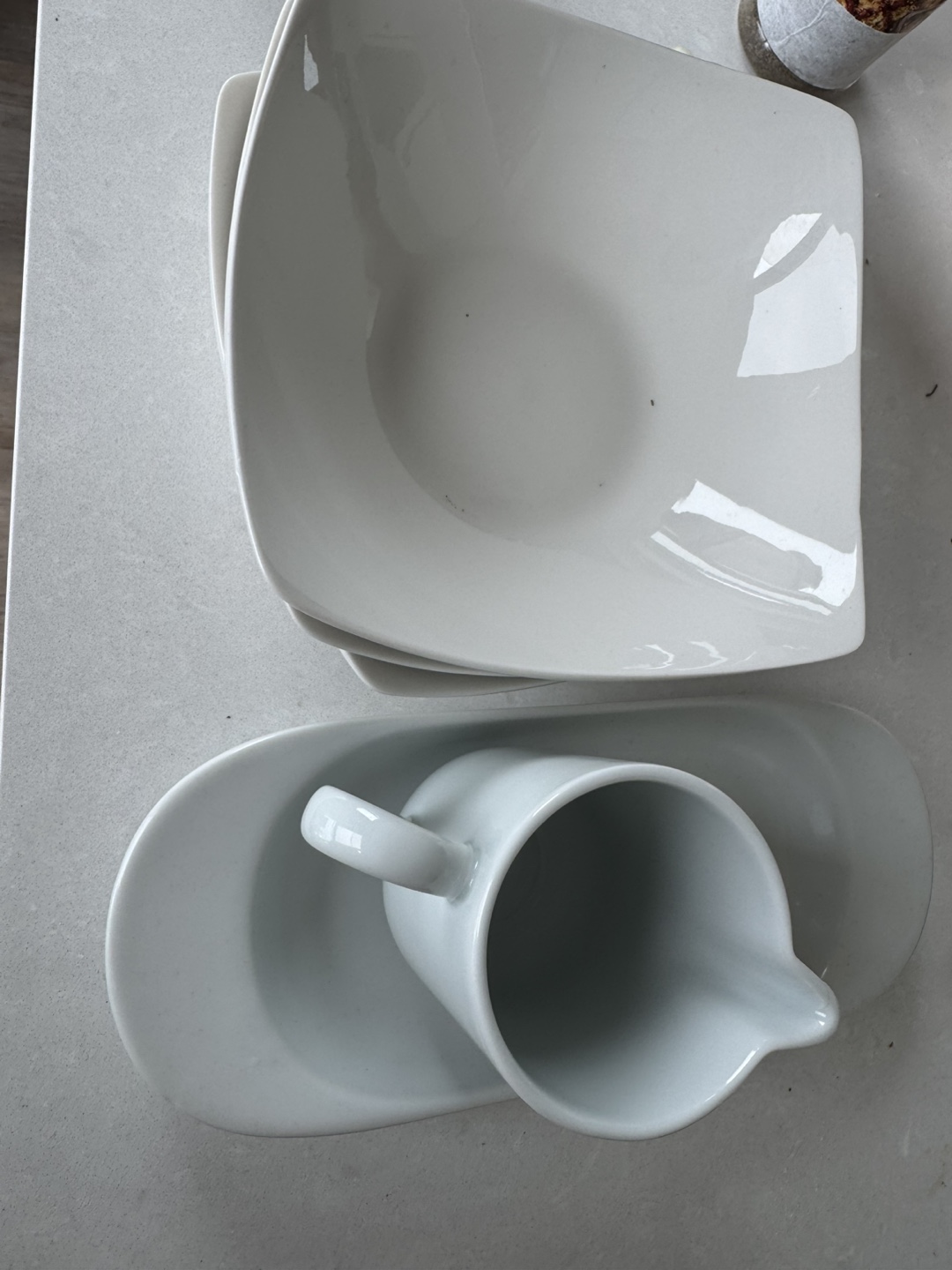 FREECYCLE - White Ceramic Dishes Set