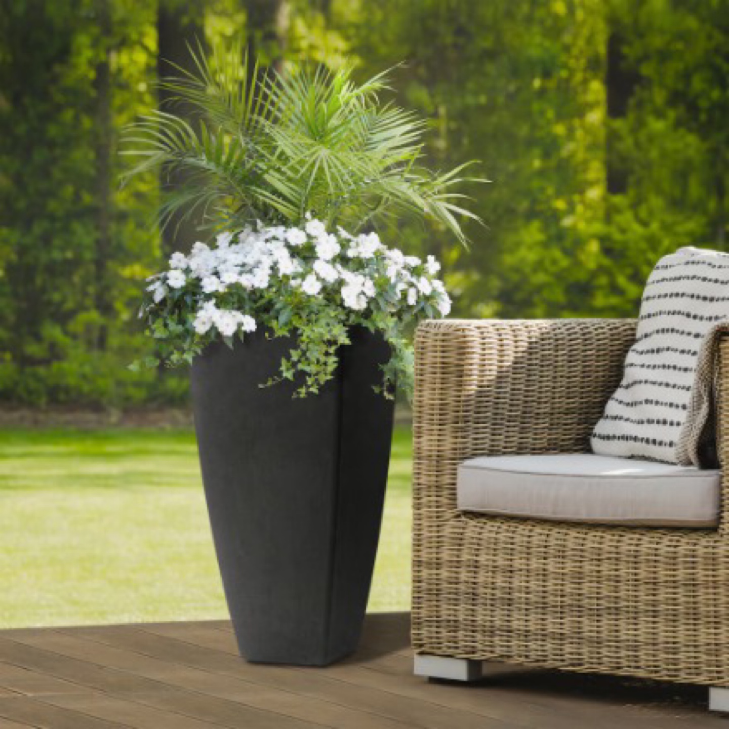 Big Sierra Verde Planter - 14.5 in x 28 in - photo 3
