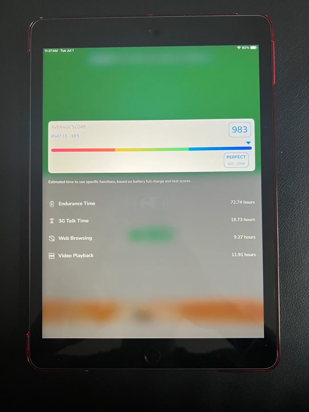 iPad 128GB with Case image indicator(5)