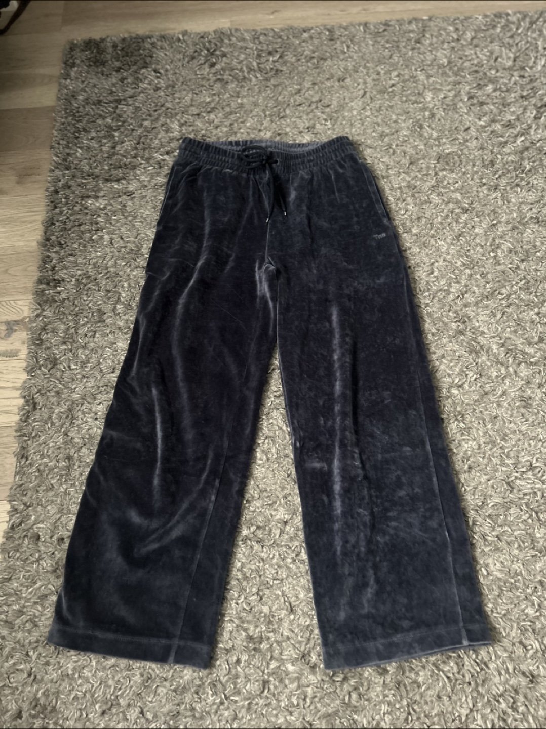 TNA velour pants from Aritzia size medium