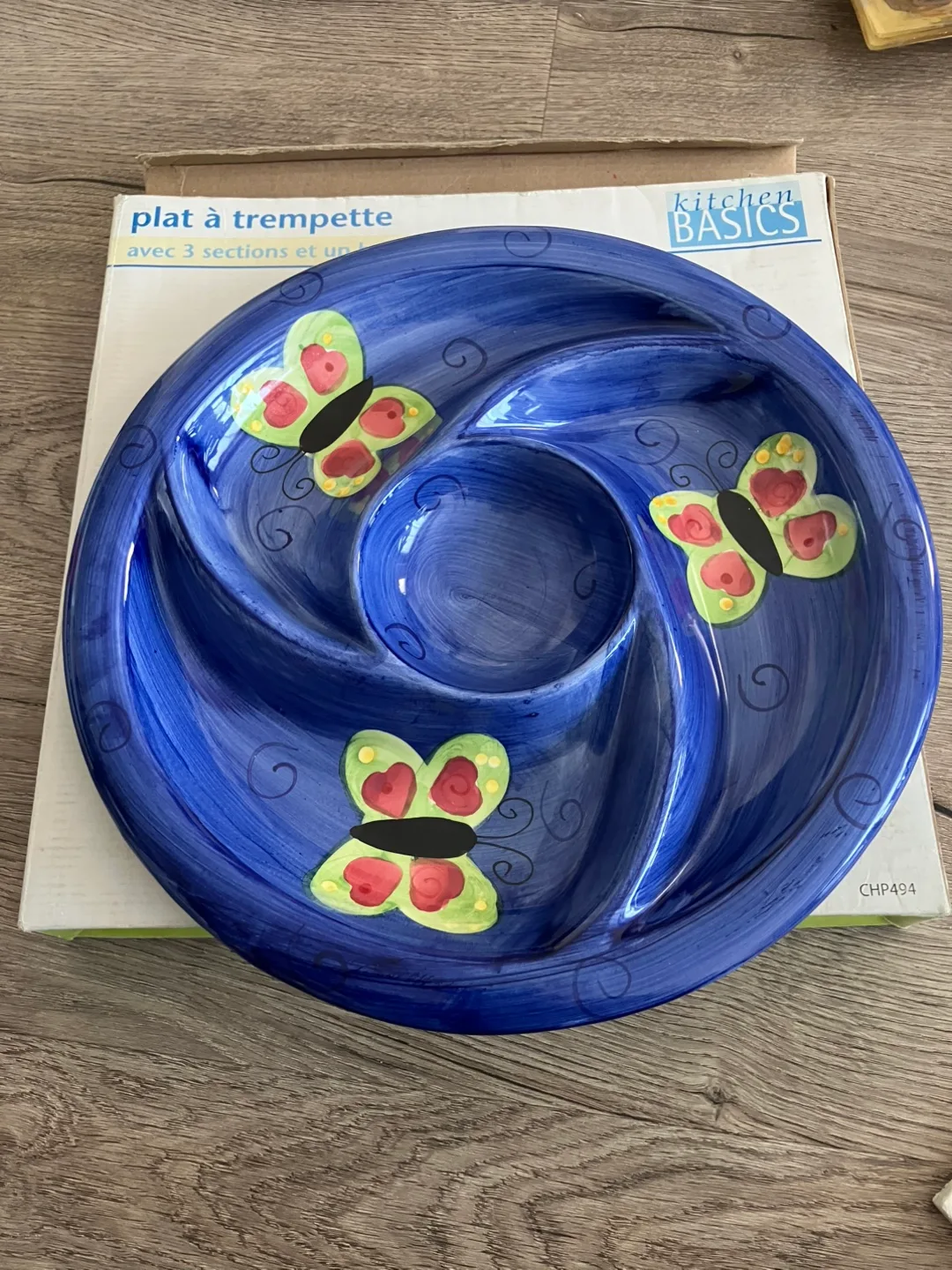 Kitchen Basics Chip and Dip Serving Dish thumbnail