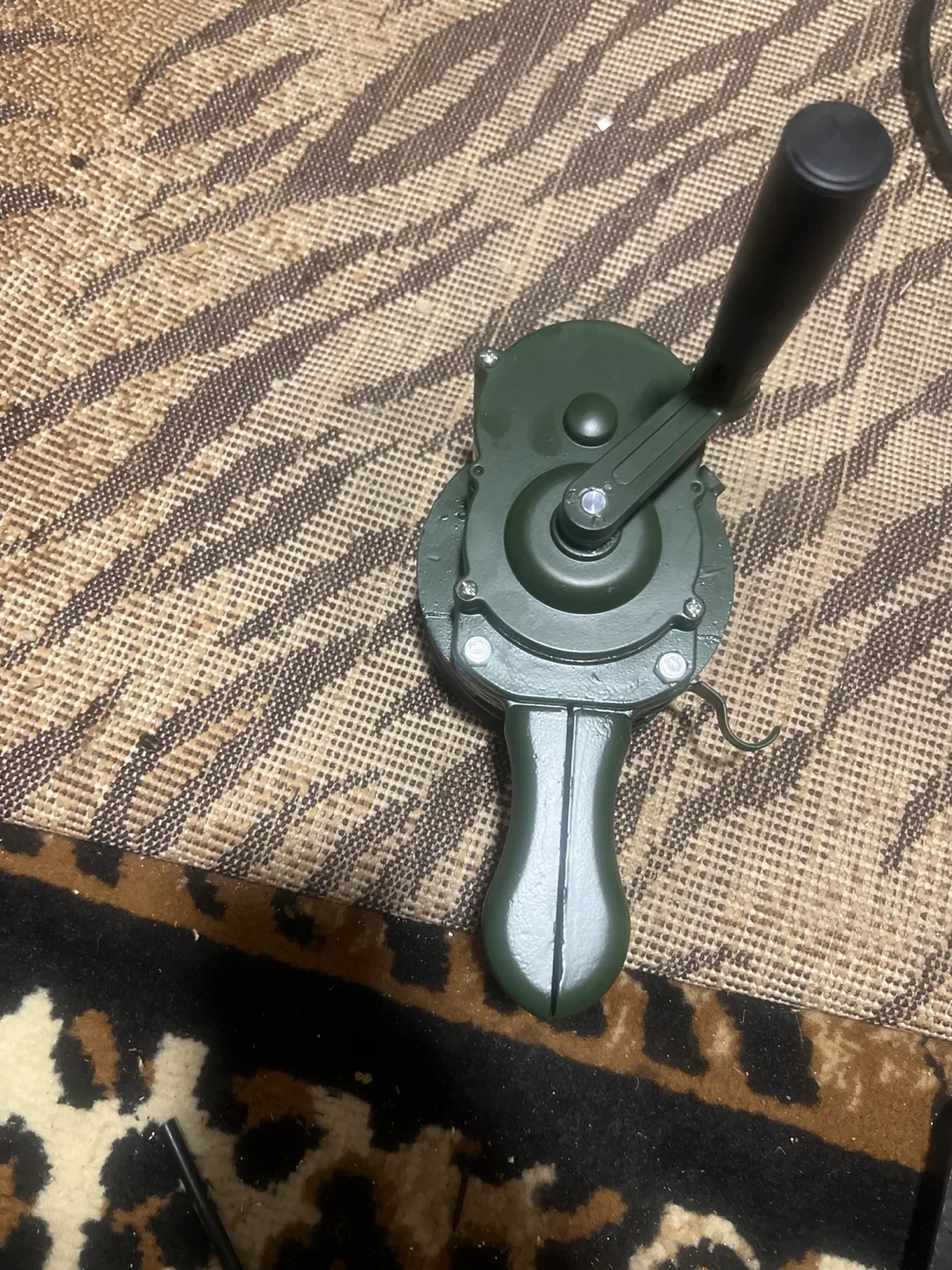 Air raid siren image indicator(3)