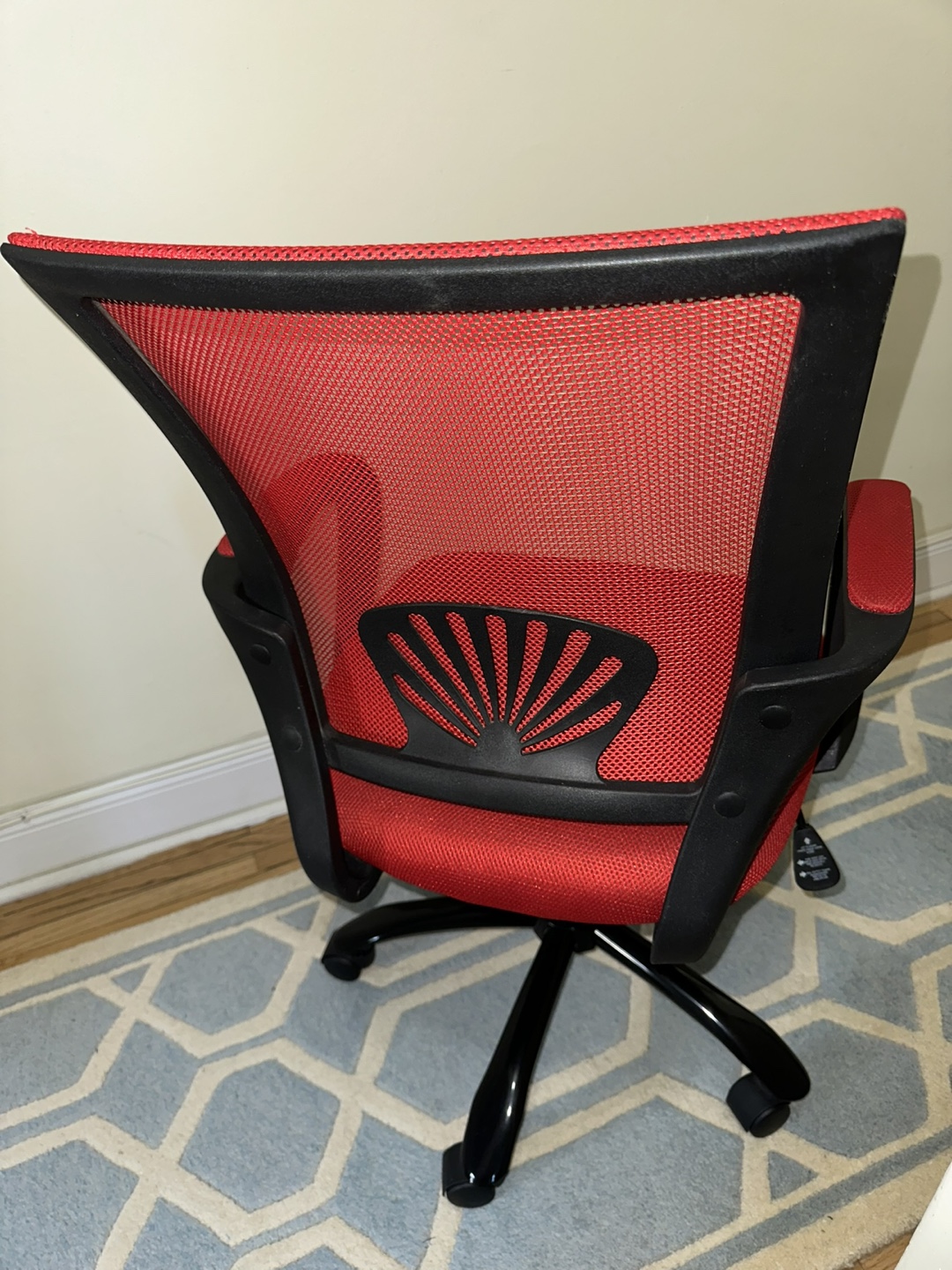 Red Office Chair - photo 2