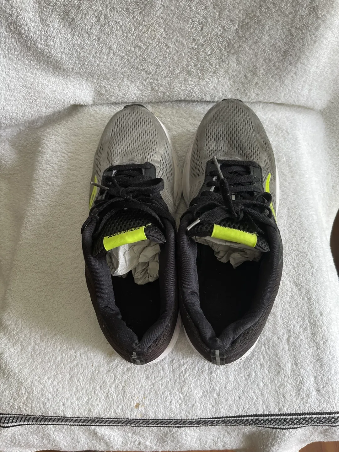 Saucony Men's Running Shoes, Size 10.5 image indicator(2)