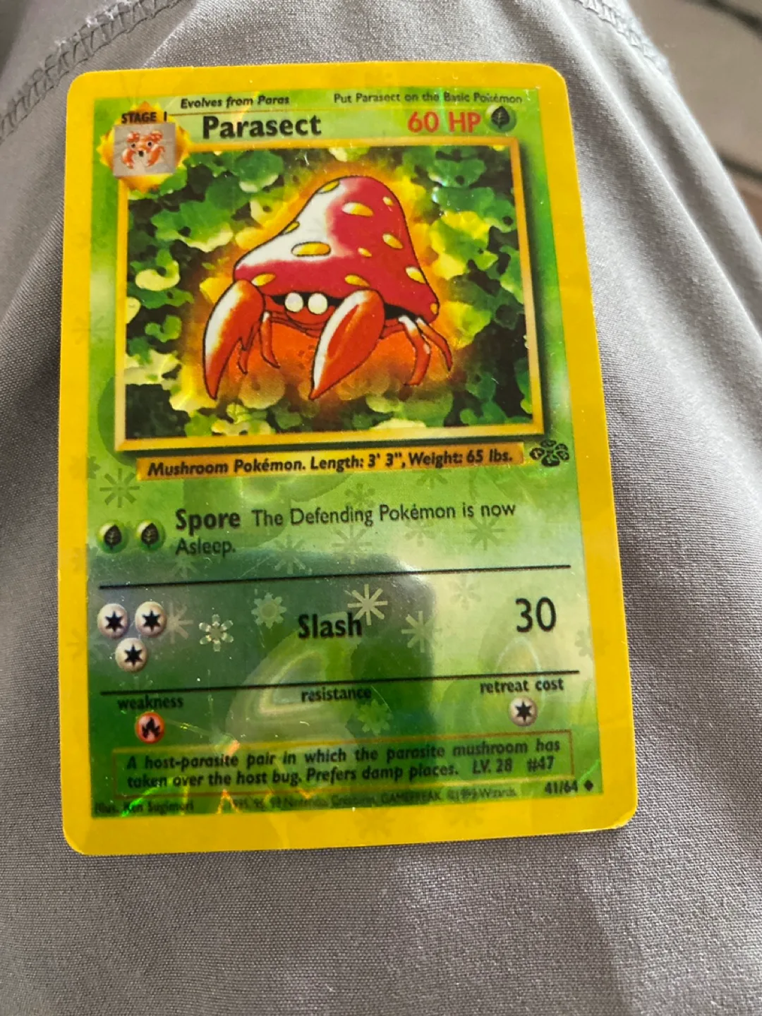 Parasect Pokemon Card thumbnail
