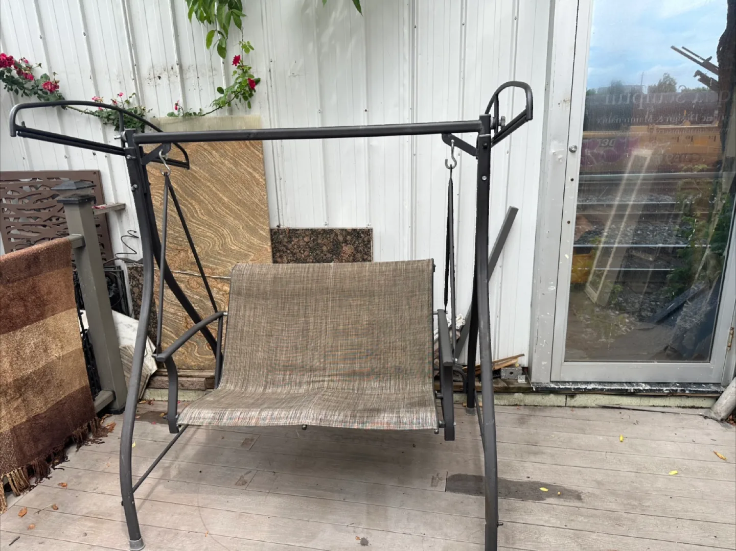 Metal Porch Swing - Great Condition thumbnail