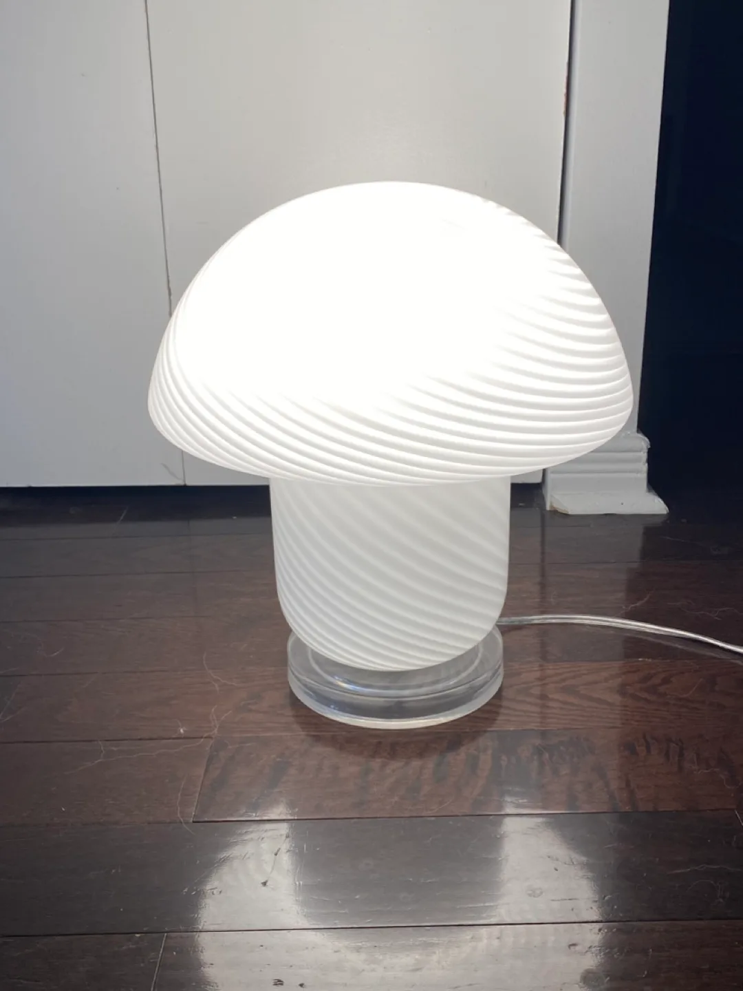 Mushroom Table Lamp - White thumbnail