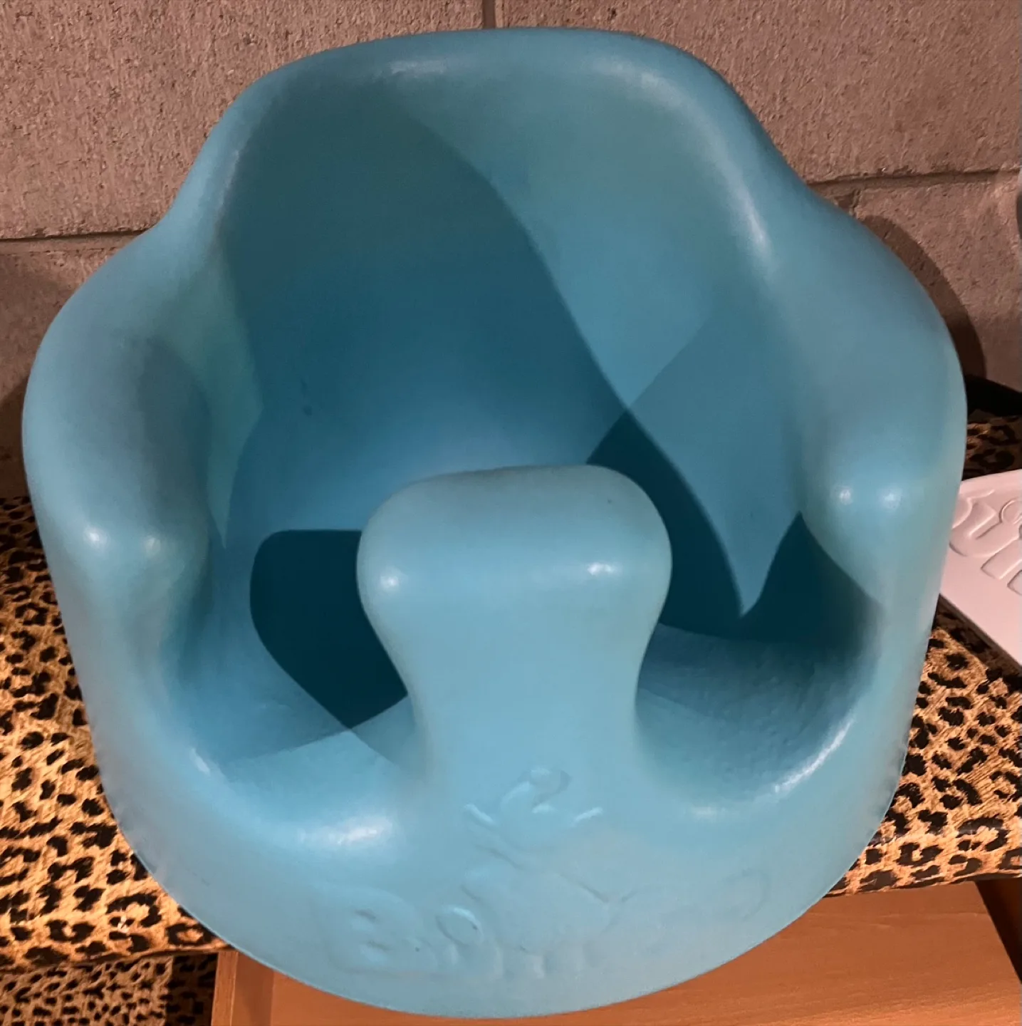 Bumbo Floor Seat with Tray - Blue image indicator(3)