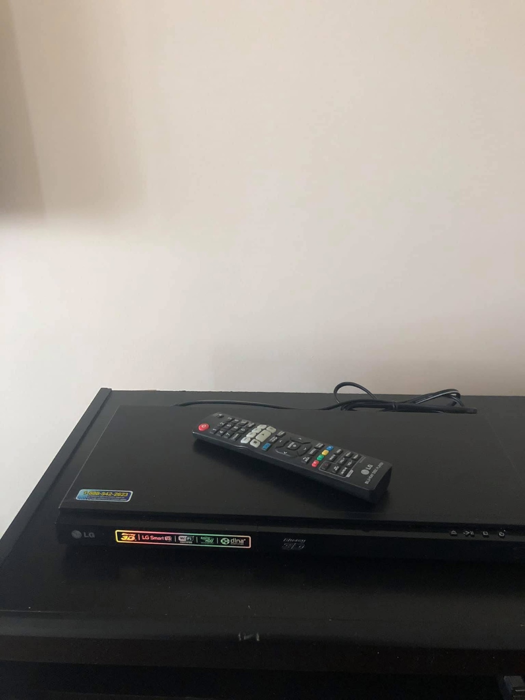 LG Blu-ray 3D Smart Player - photo 4