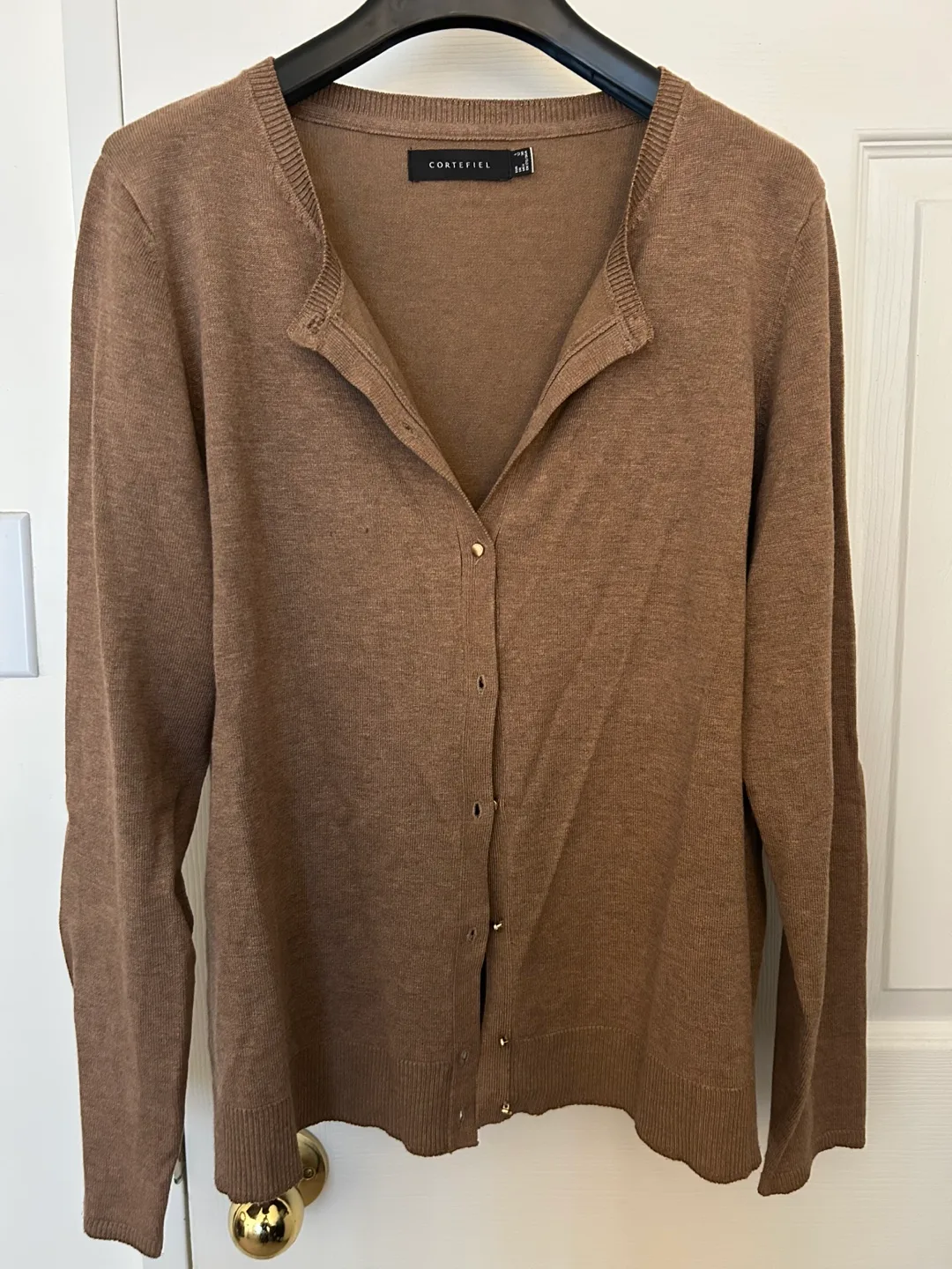 Camel Cardigan from European Brand CORTEFIEL image indicator(2)