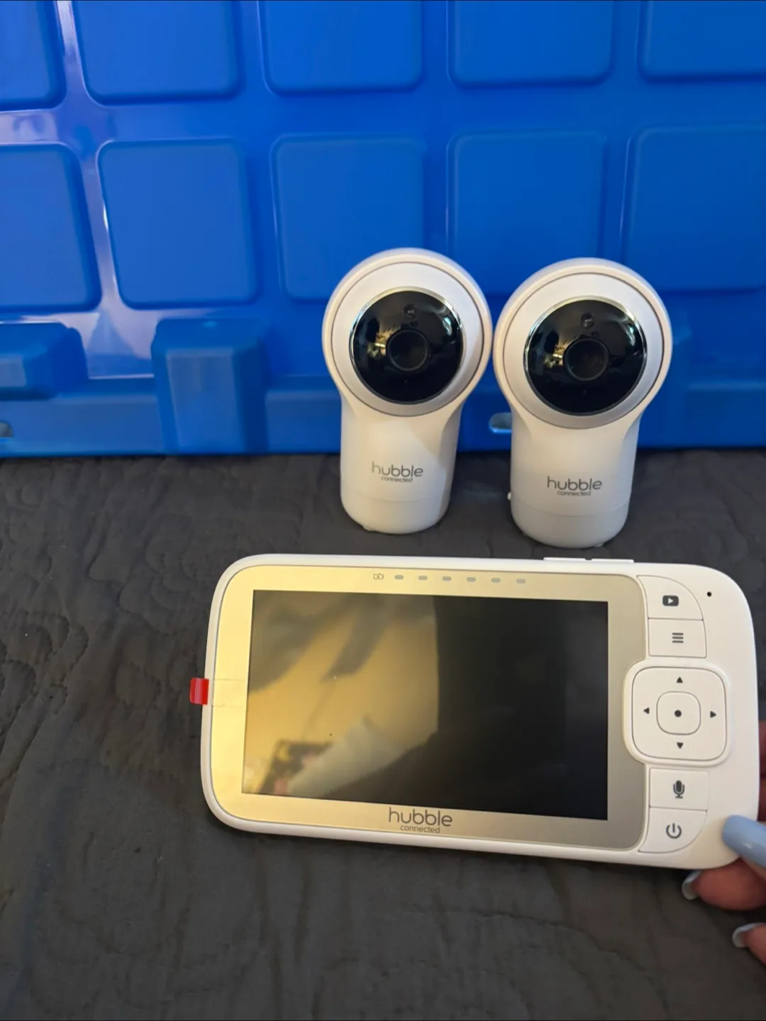 Hubble Nursery View Pro Twin Baby Monitor - Like New! image indicator(3)