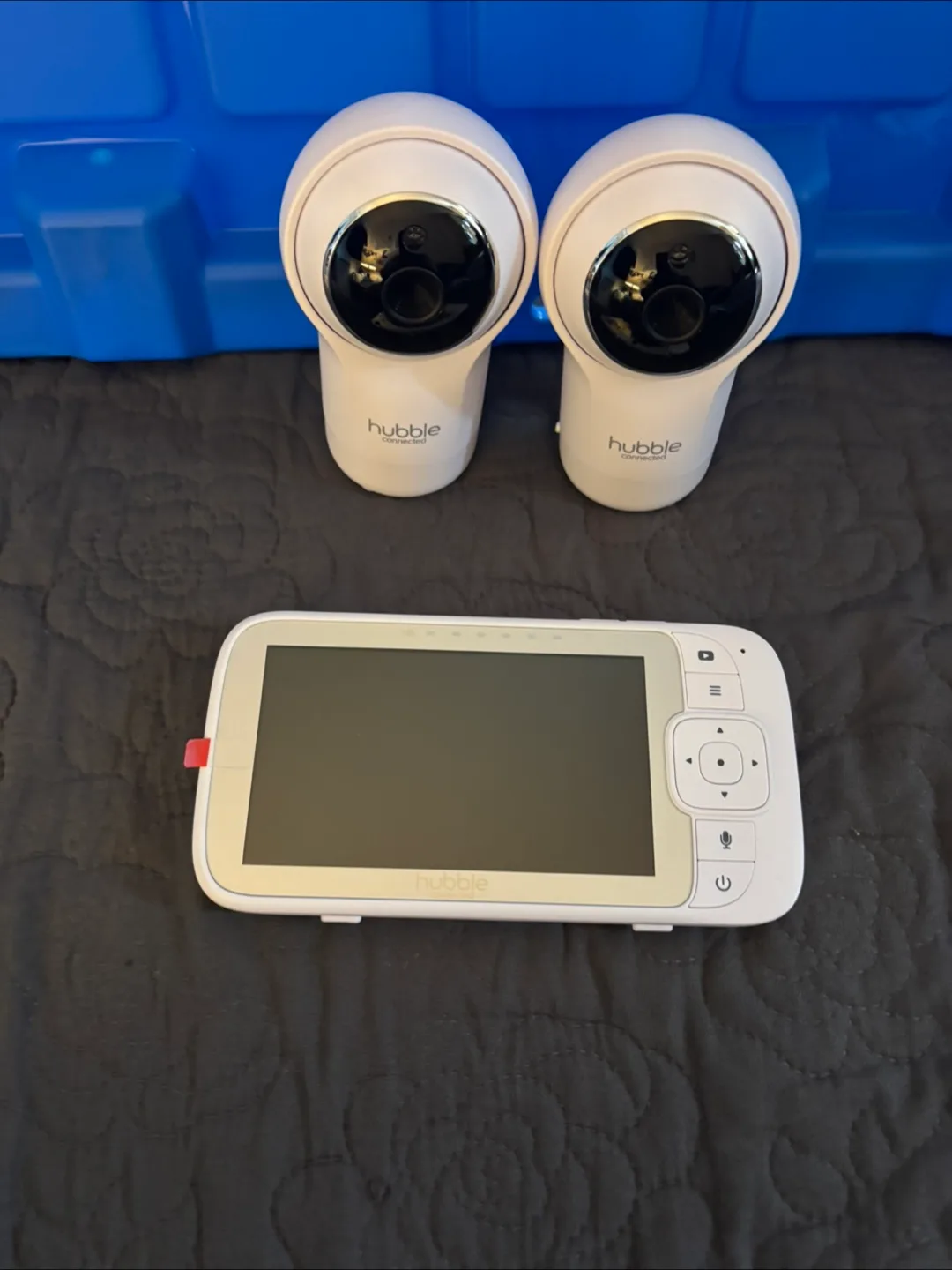 Hubble Nursery View Pro Twin Baby Monitor - Like New! image indicator(2)