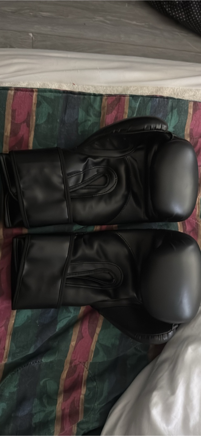 Boxing Gloves - 12 oz - photo 2