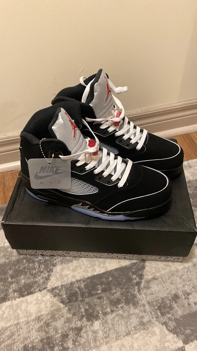 Jordan 5 OG Retro “Black” Metallic thumbnail