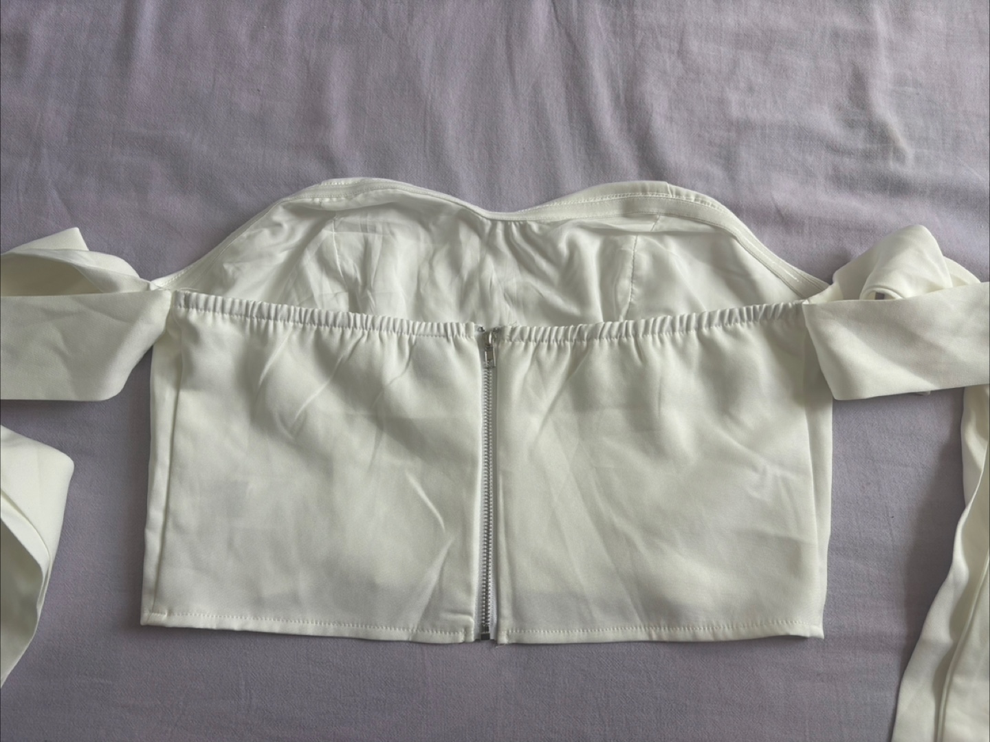 Elegant White Strapless Crop Top - photo 4