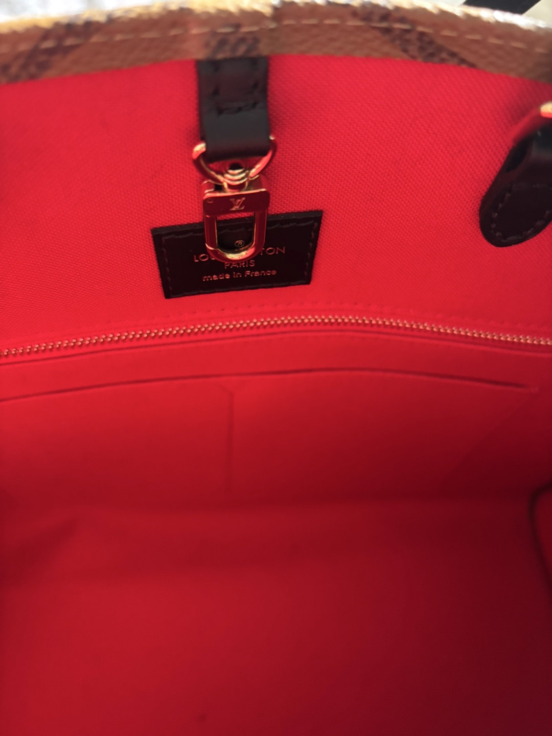 Louis Vuitton OnTheGo MM Tote Bag - photo 4