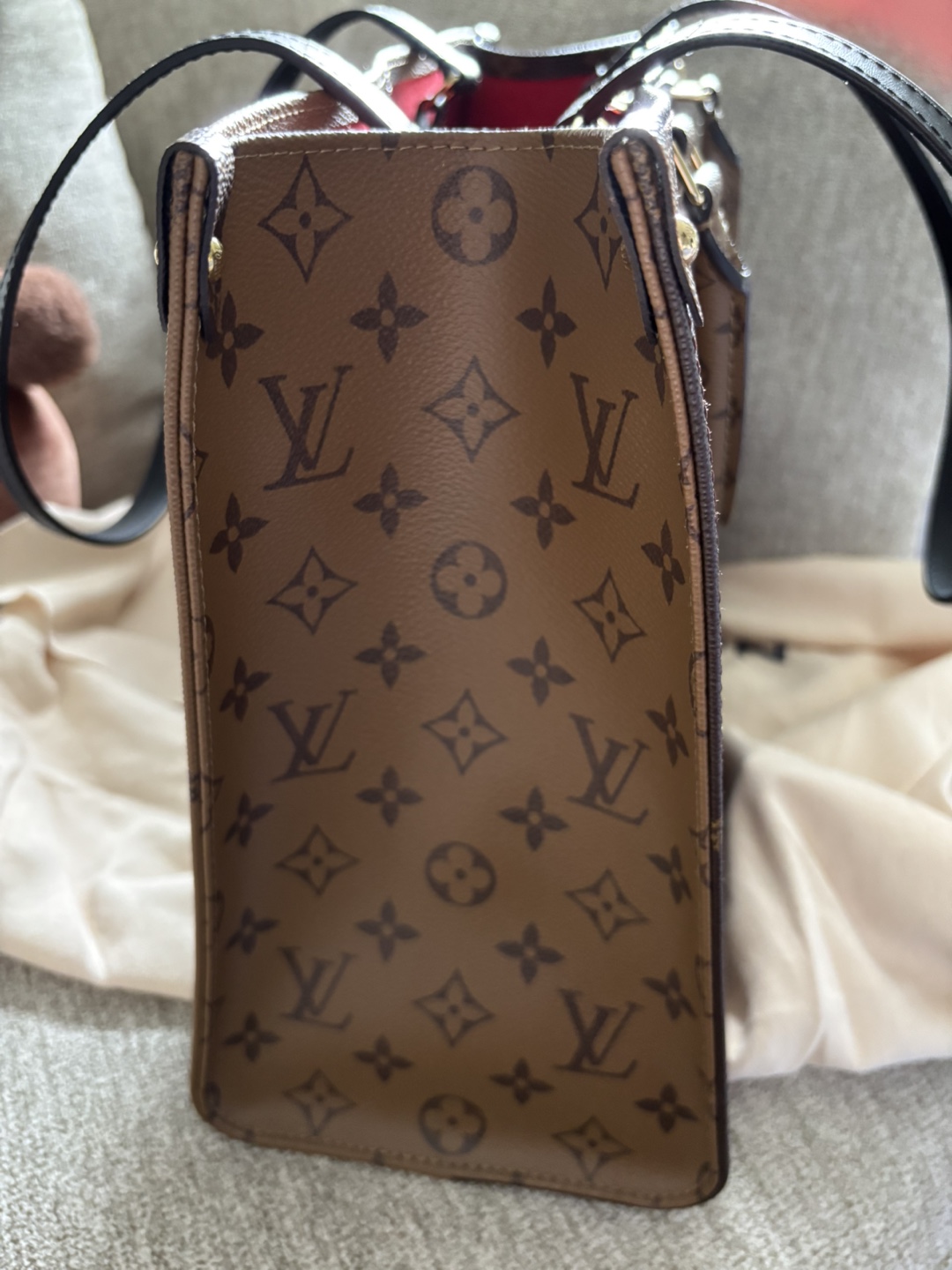 Louis Vuitton OnTheGo MM Tote Bag - photo 3