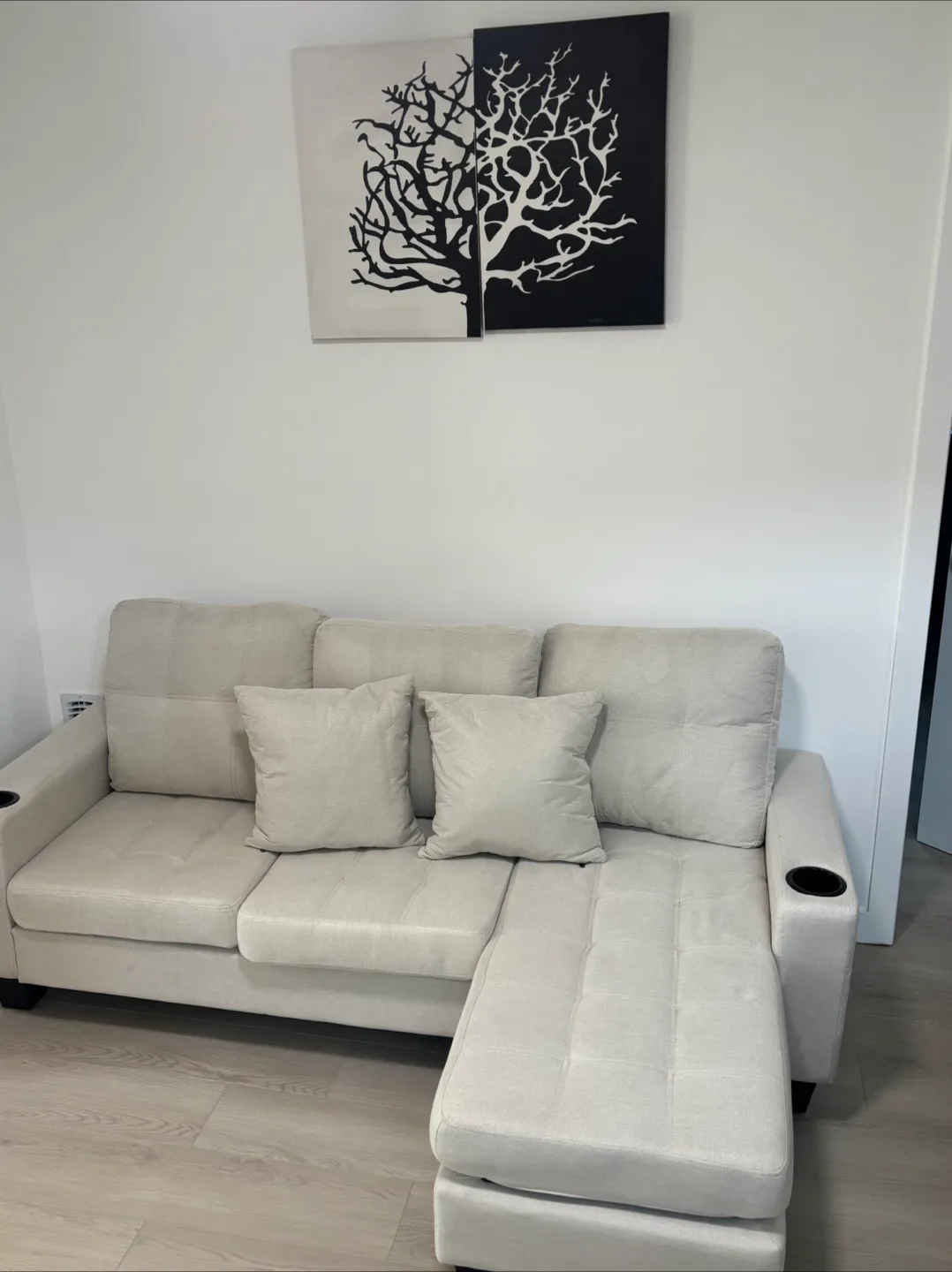 Beige Sectional Sofa with Chaise Lounge image indicator(10)