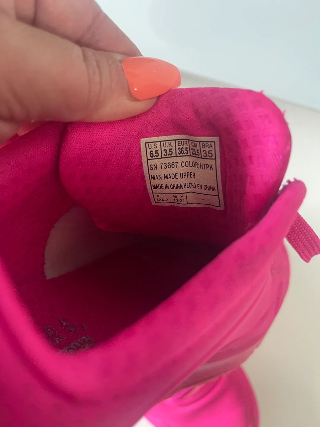 6.5 Skechers Hot Pink Women's Sneakers image indicator(7)