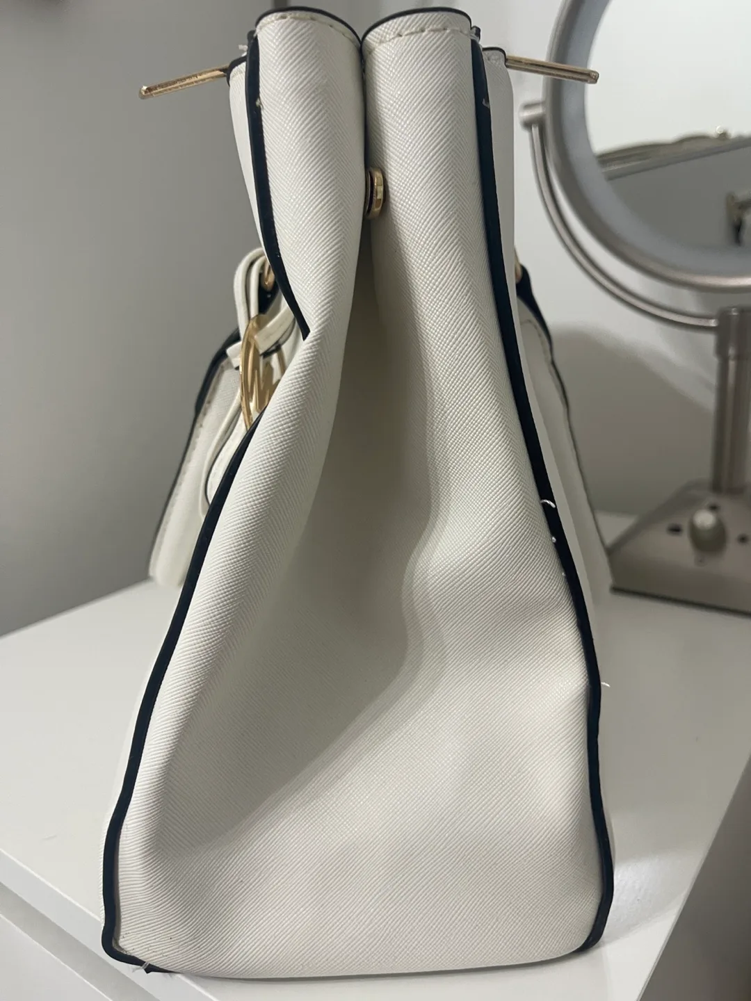 Michael Kors White Satchel purse image indicator(7)