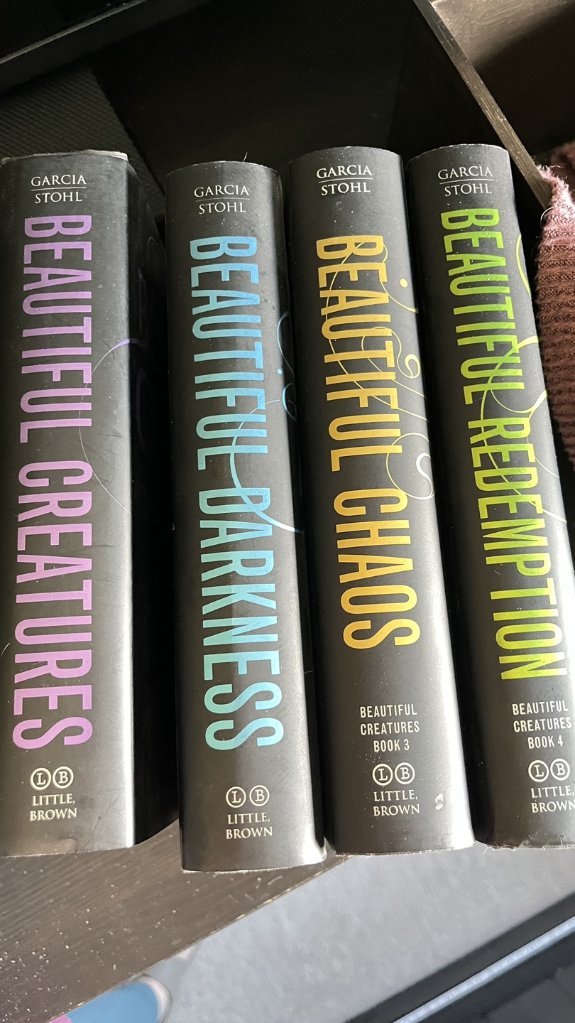 Beautiful Creatures Book Series by Kami Garcia & Margaret Stohl