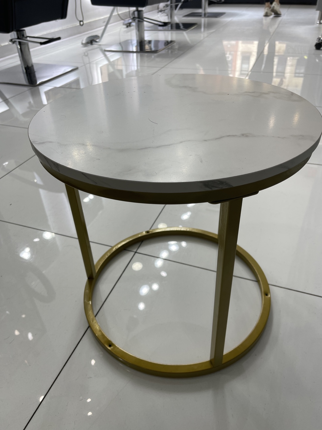 Round Marble Top Side Table - photo 3