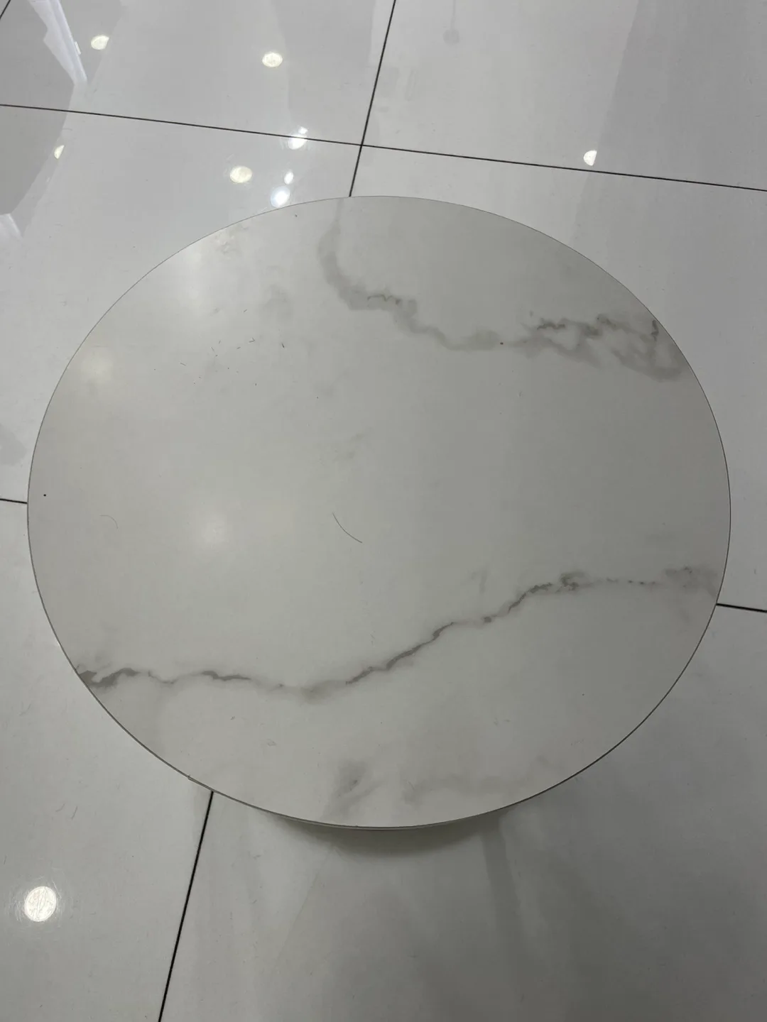 Round Marble Top Side Table image indicator(2)