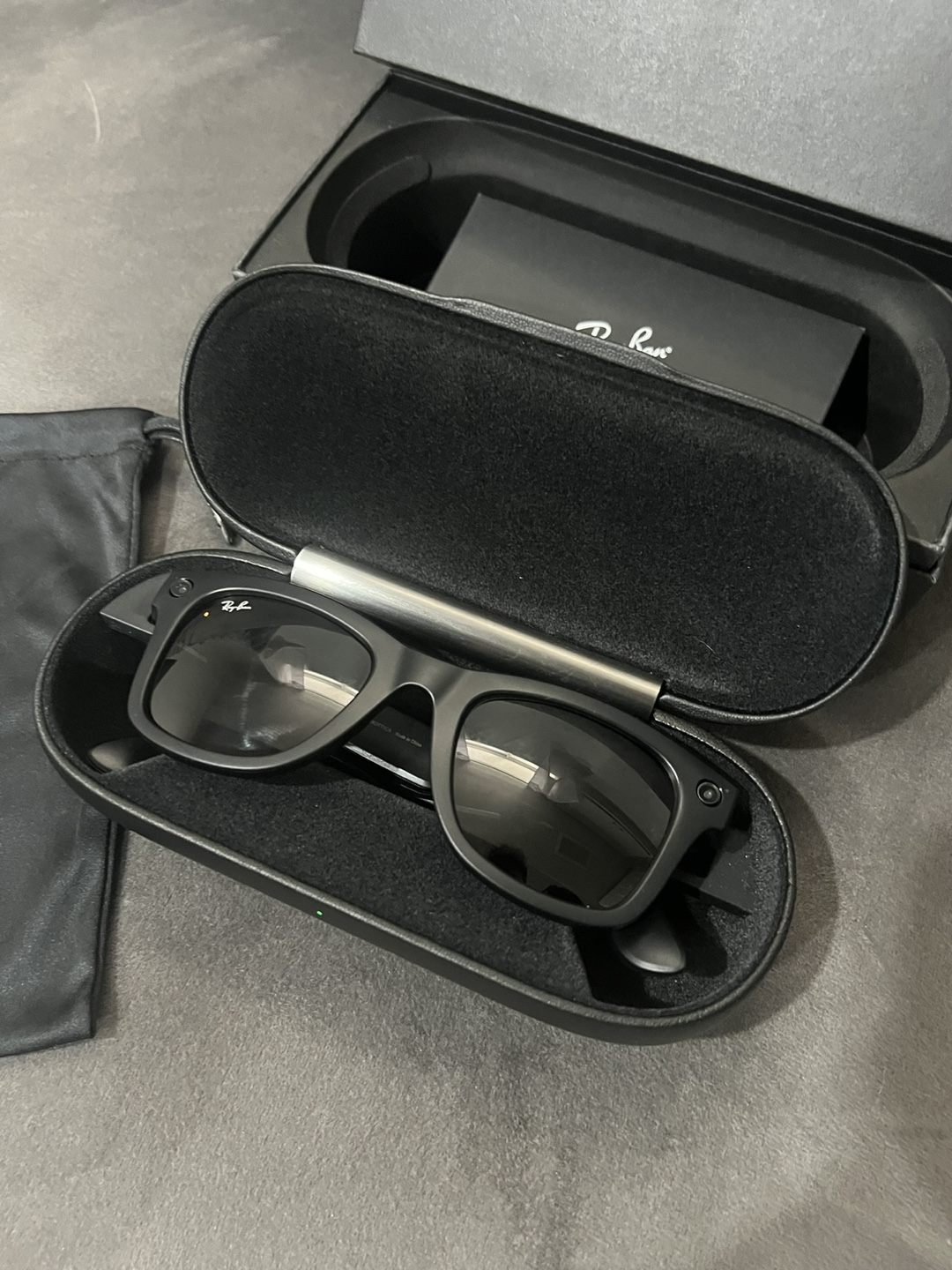 Ray-Ban Meta Wayfarer Stories - photo 2