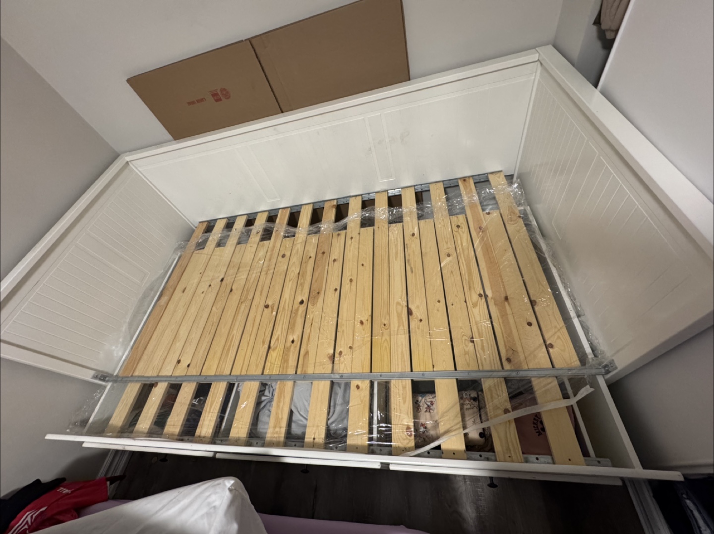 IKEA pull-out bed - photo 4