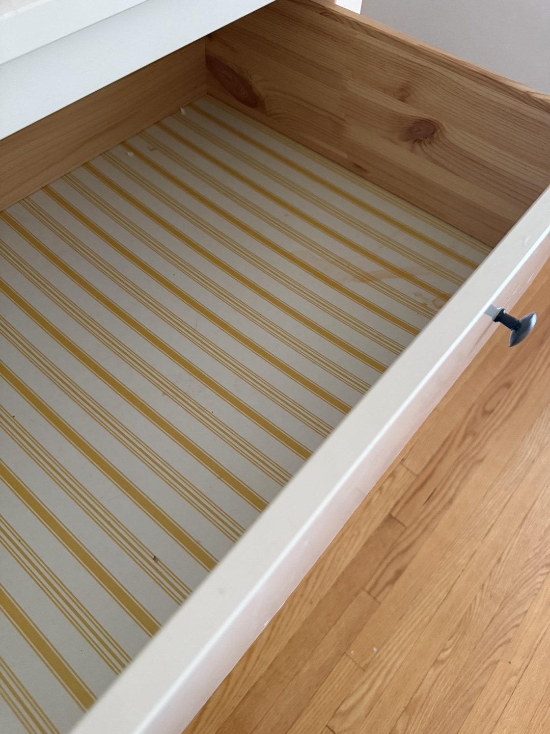 IKEA White 3-Drawer Dresser - photo 3