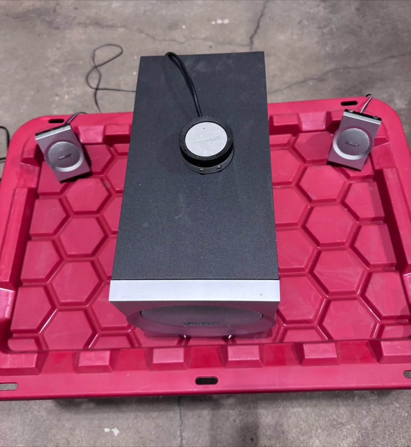 Multimedia Speaker System thumbnail