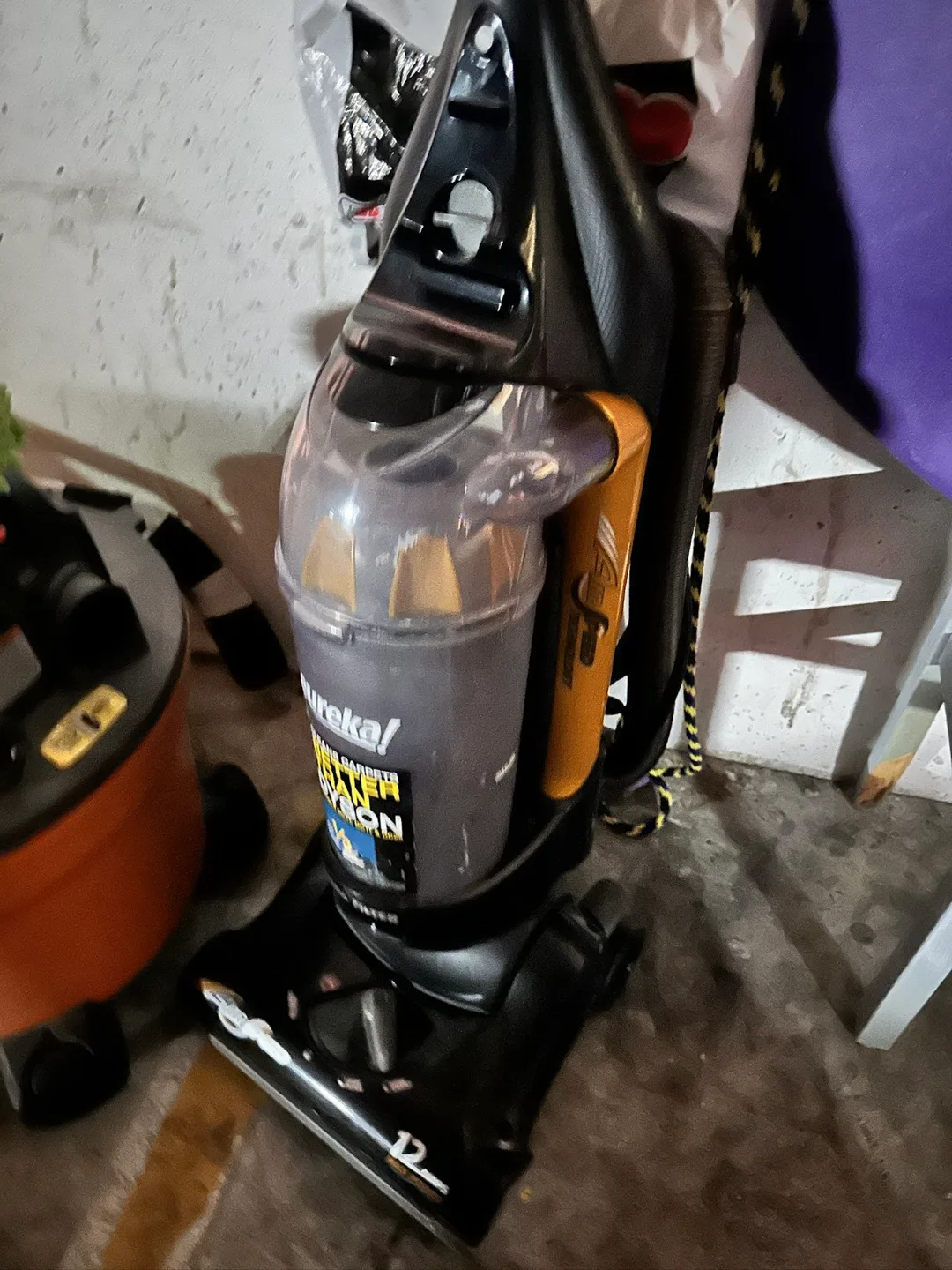 Eureka Airspeed Unlimited Vacuum Cleaner🇨🇦 thumbnail