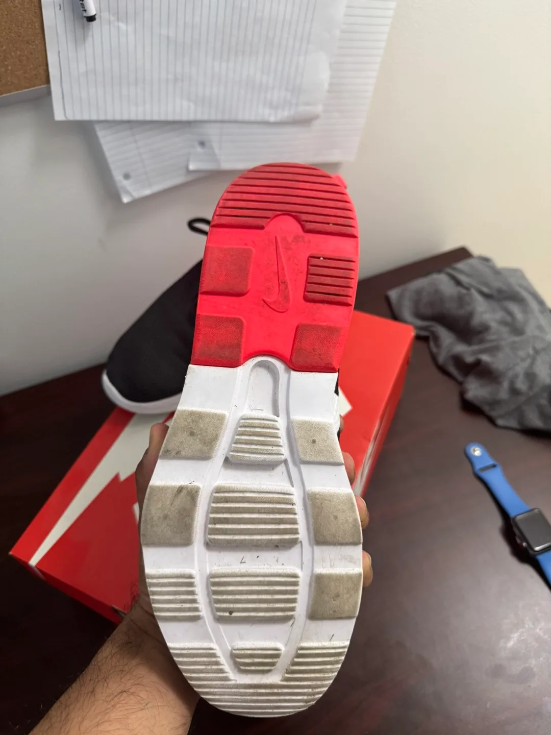 Nike AQ00266-005 Black/Red US 10 thumbnail
