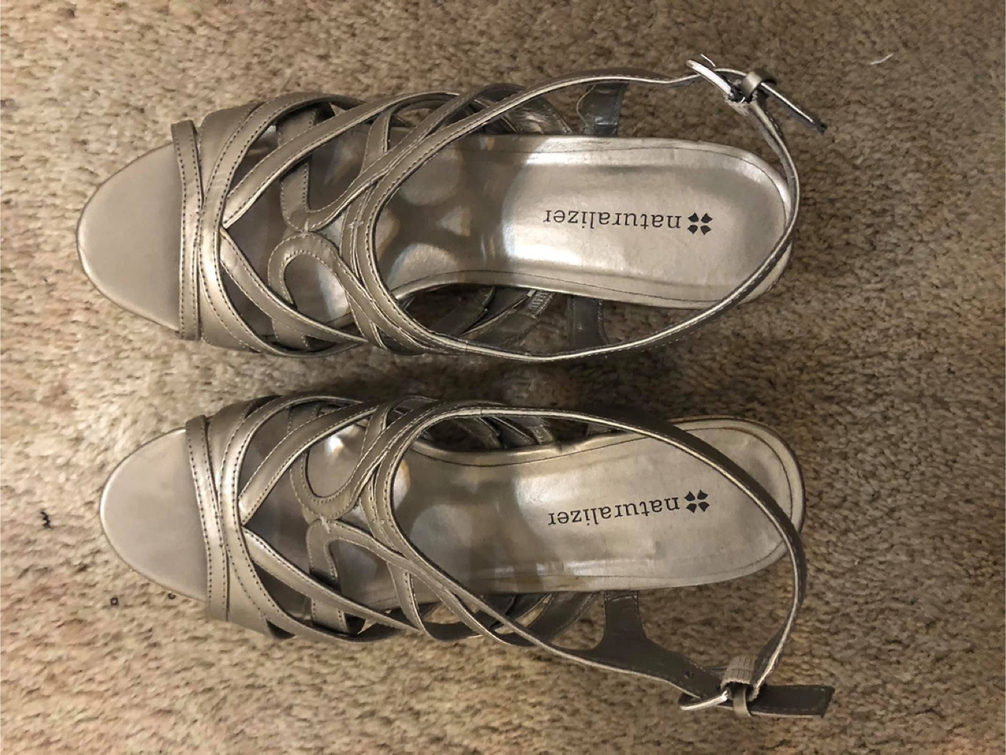 Naturalizer Silver Wedge Heels, Size 8 - photo 5