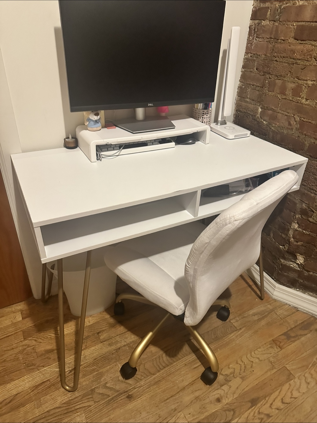 White Office Desk