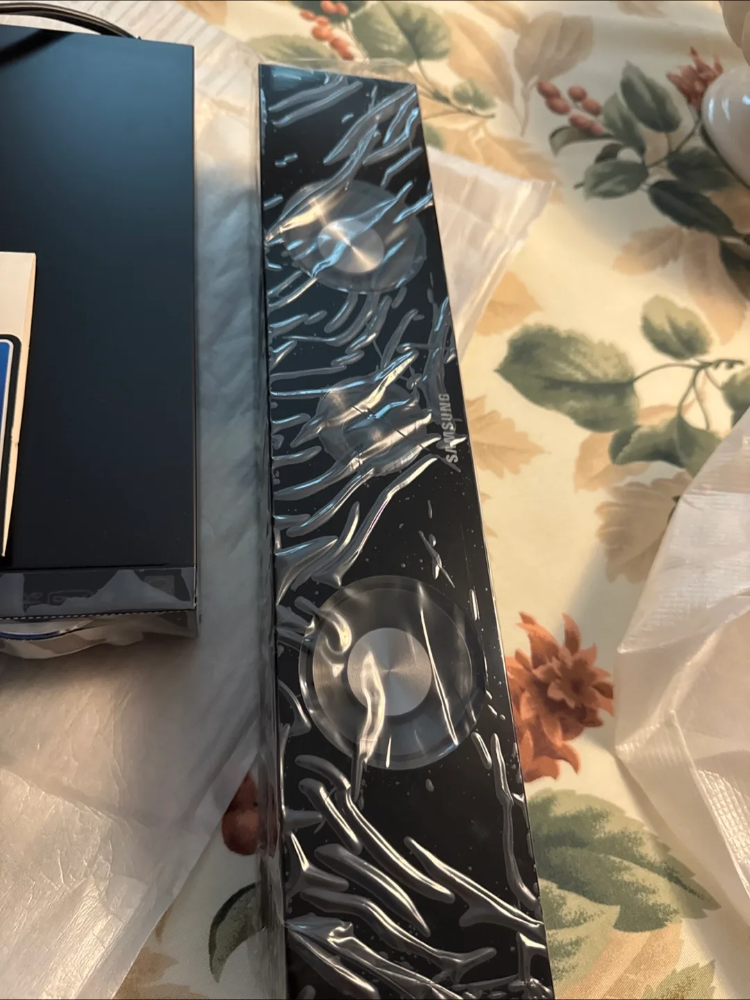 Samsung DVD Home Theater System image indicator(2)