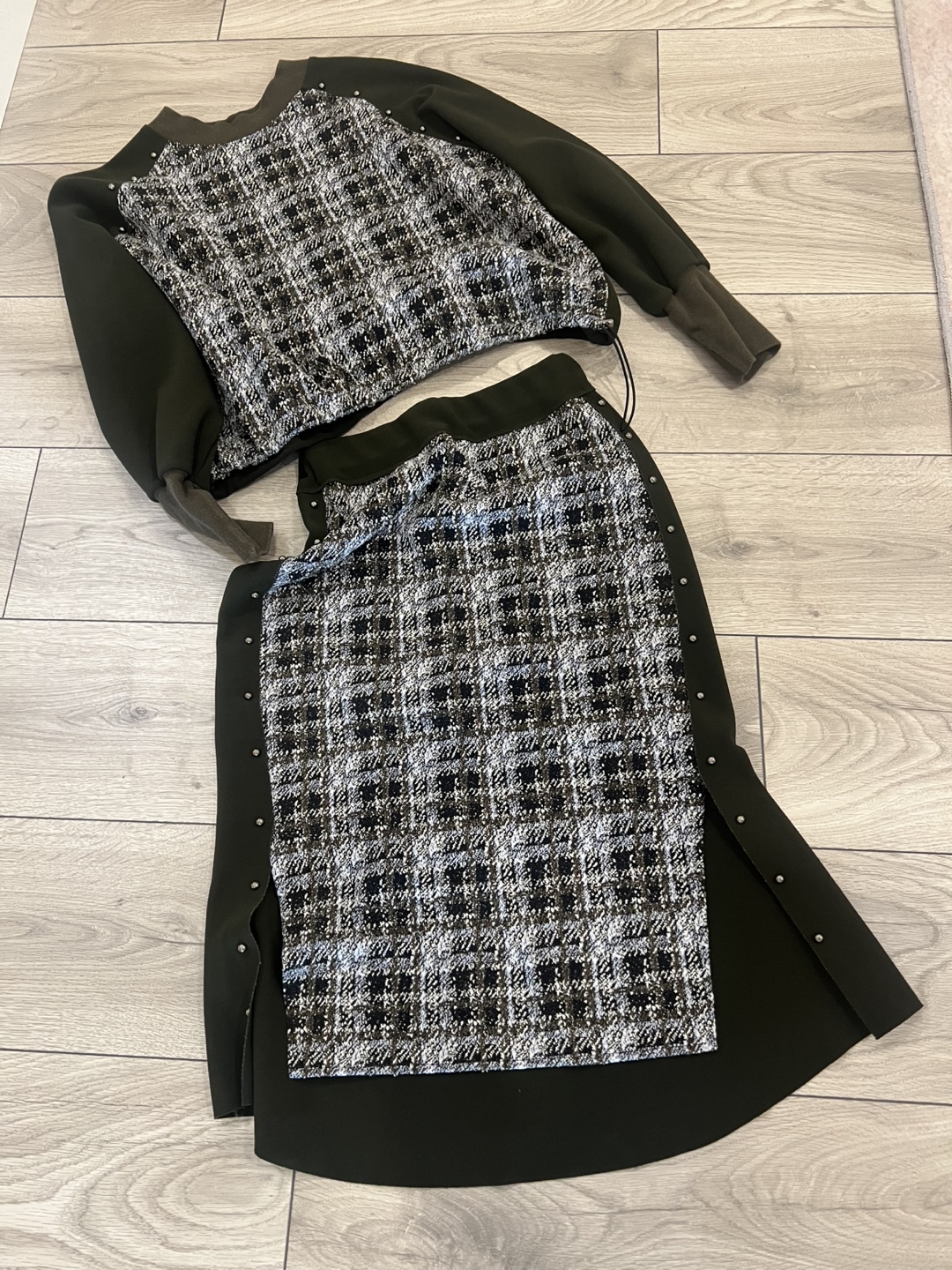 Matching tweed top and skirt set - Made in Korea