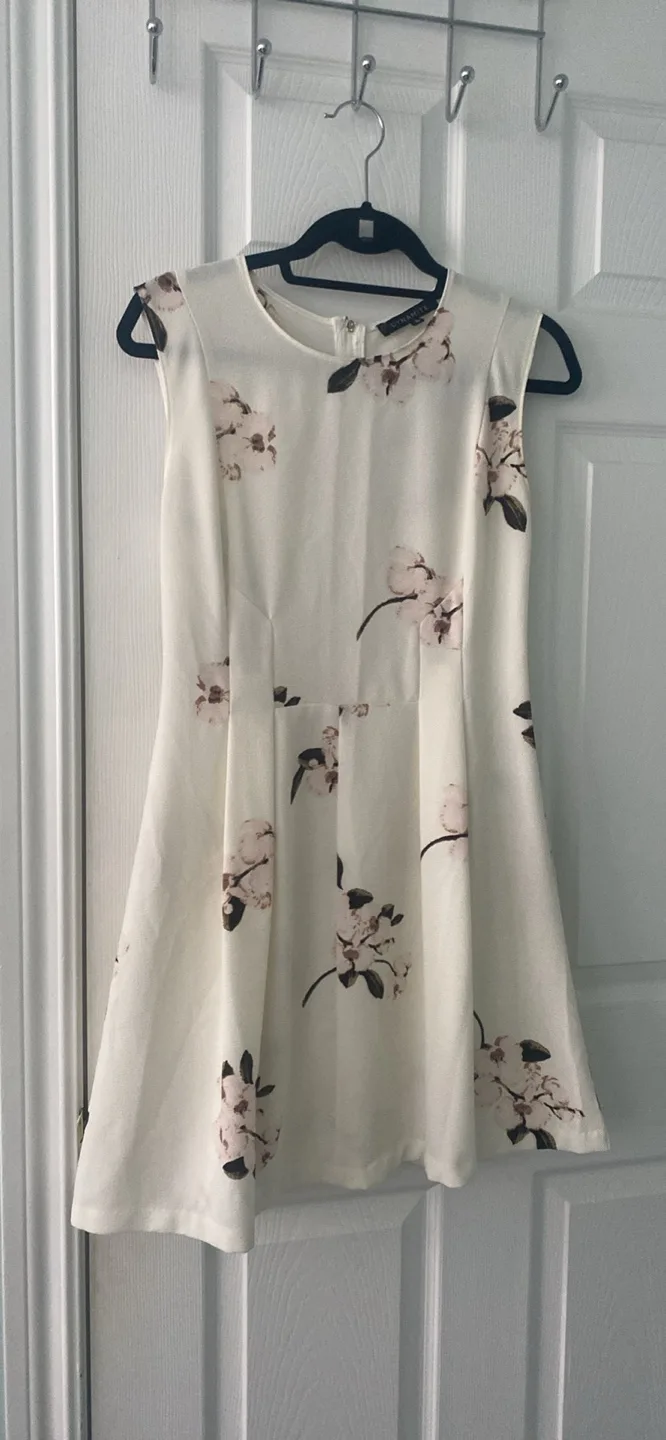 Dynamite Floral Sleeveless Dress thumbnail